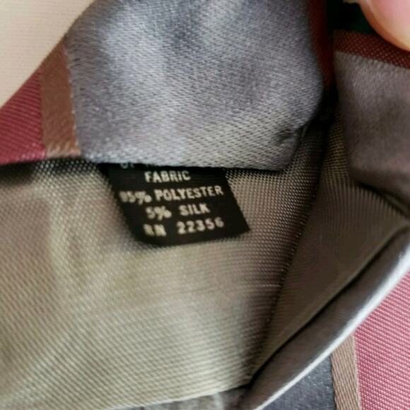 John Weitz Tie Men's 58 x 3 3/4 Burgundy Grey Green White Gorpcore Grandpacore - Picture 3 of 6